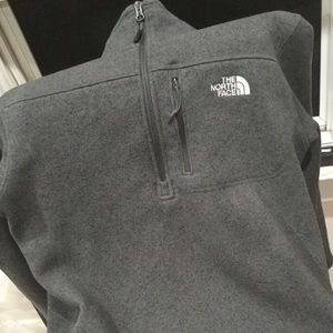 The North Face Half Zip pullover